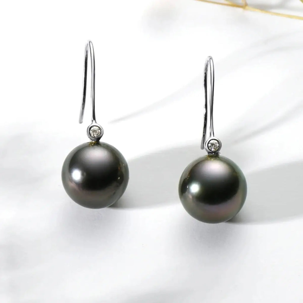 18K Gold Natural Tahitian Cultured 8-9mm Black Pearl Diamond Ear Hook