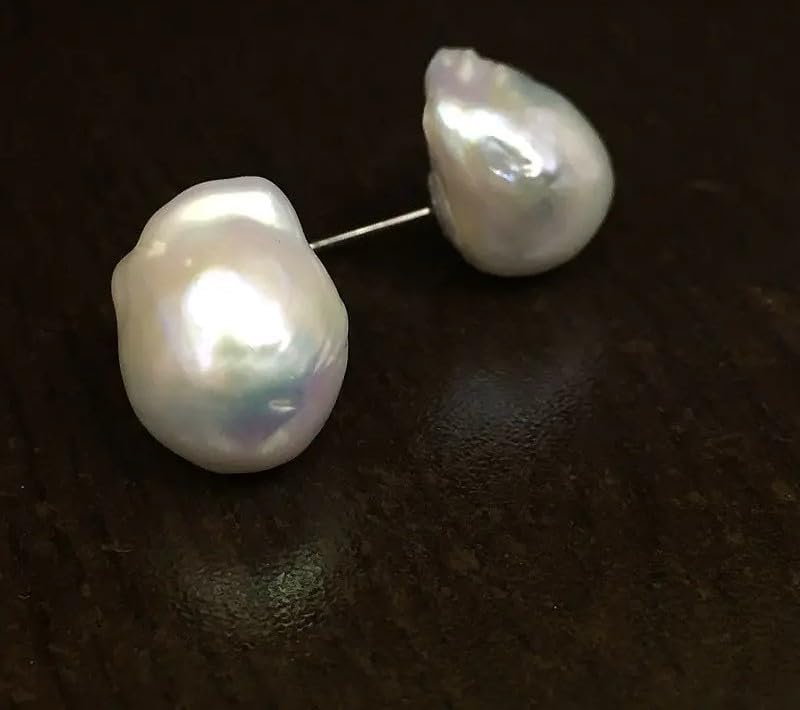 Natural Freshwater Baroque Pearl Stud Earrings, White Lustrous, Pear Shaped, Fire Ball Style, Special Tissue Nucleated