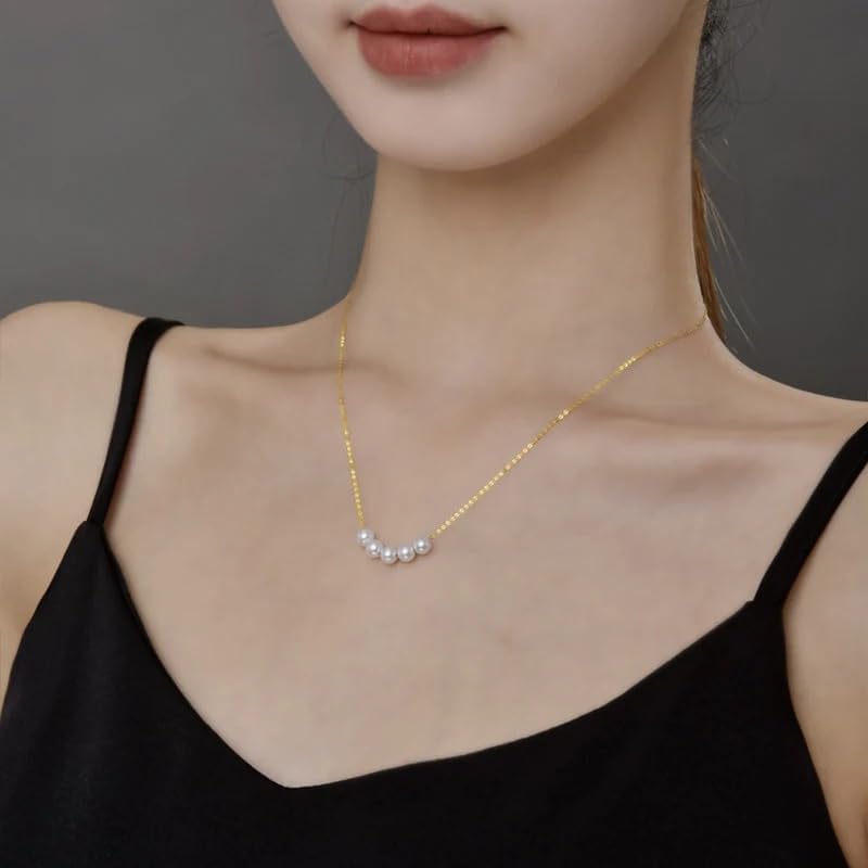 Natural Freshwater Pearl and 18 K Gold Smile Necklace