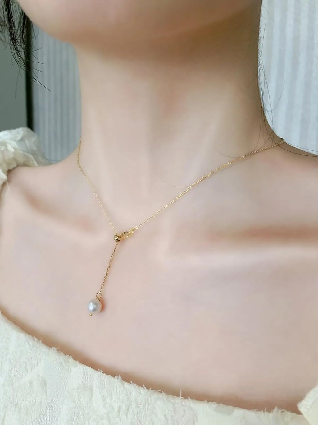 Natural freshwater pearl, gold-plated necklace pendant