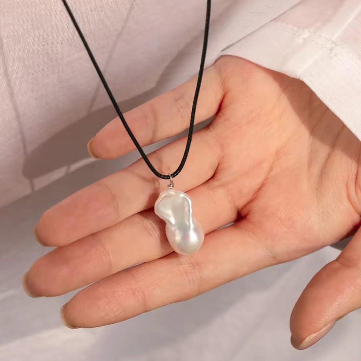 Natural Freshwater Baroque Pearl Pendant Necklace Black Rope