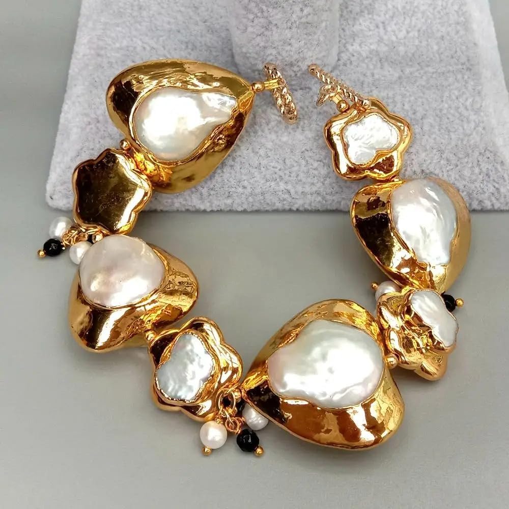 Baroque Pearl Heart Bracelet, 9 Inch Gold Plated Toggle Clasp, White Keshi Pearl with Black Accent Beads