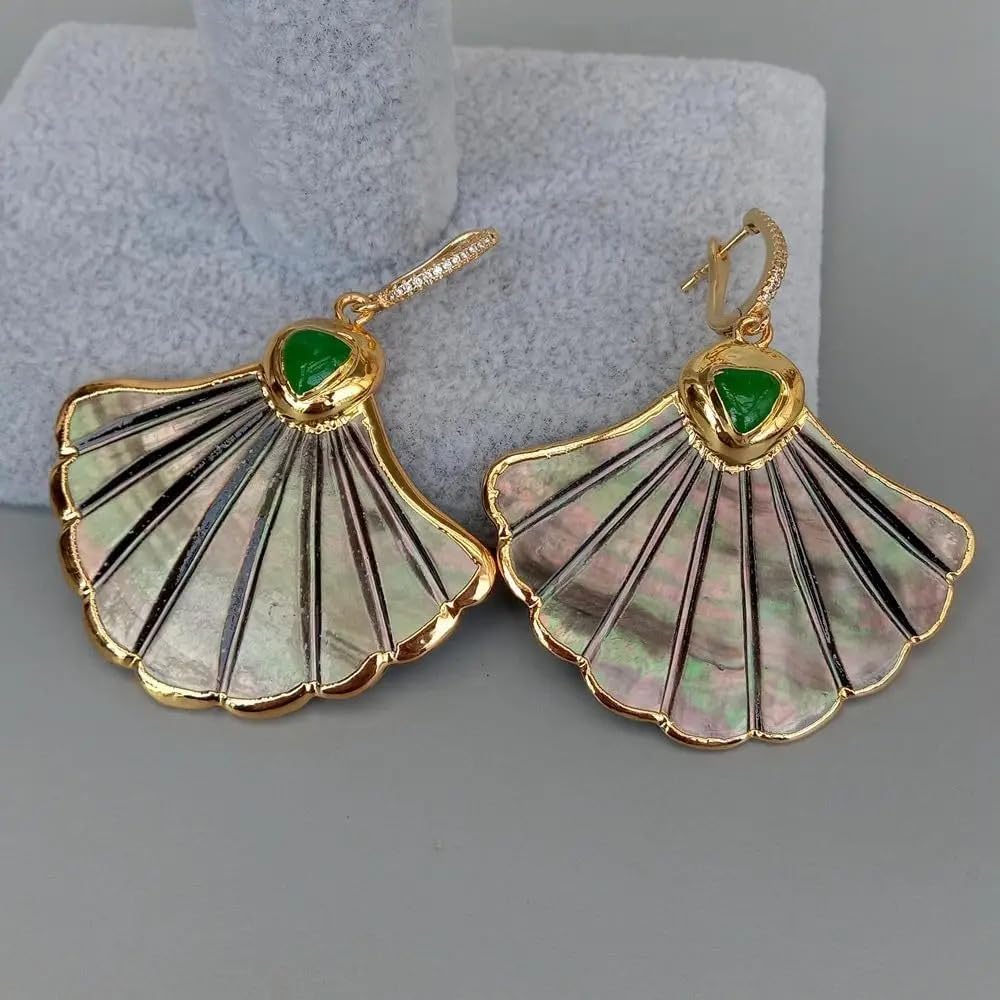 Natural Black Shell Carved Mother Of Pearl Green Agate Ginkgo Leaves Charm Dangle Earrings