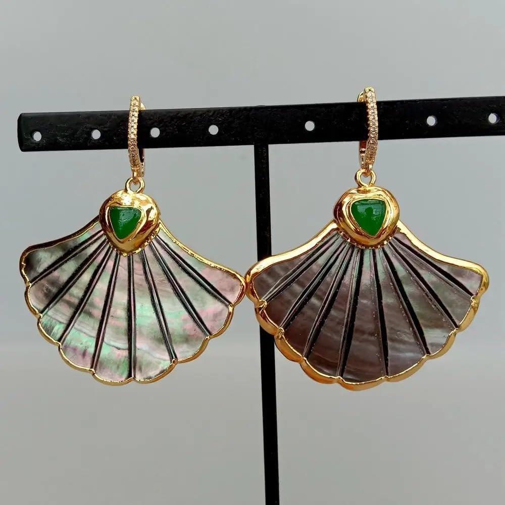 Natural Black Shell Carved Mother Of Pearl Green Agate Ginkgo Leaves Charm Dangle Earrings