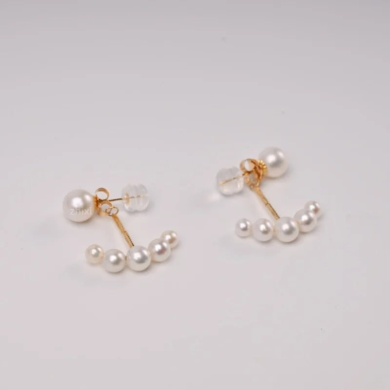 White round  Freshwater pearl 18K yellow Gold Earrings