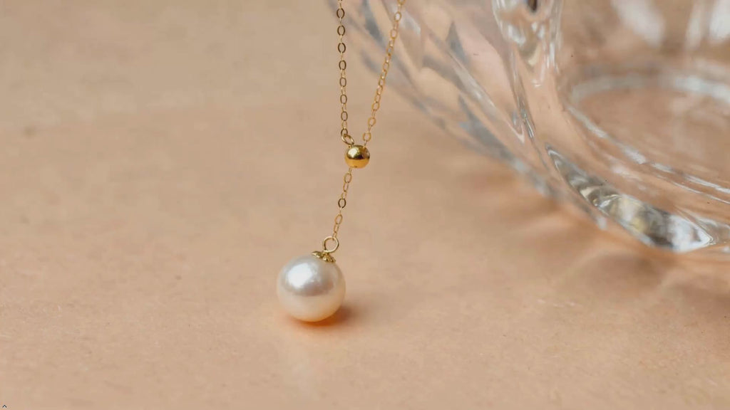 18K Gold Pearl Pendant Necklace