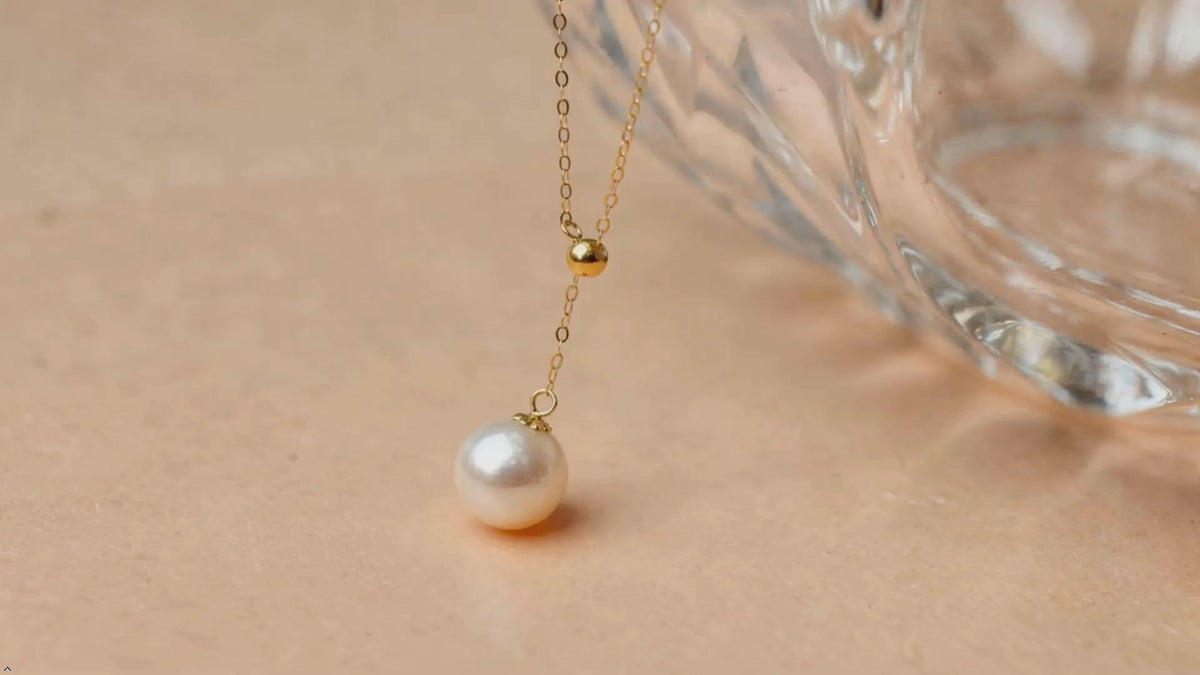 18K Gold Pearl Pendant Necklace