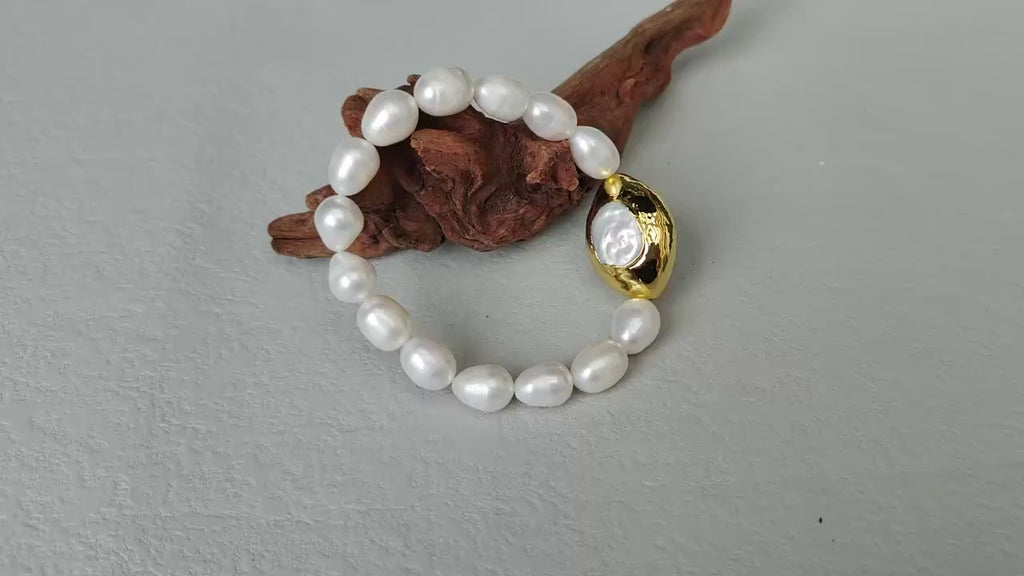 Natural White Rice Pearl Bracelet with Gold Plated Keshi Pearl Accent, Elastic