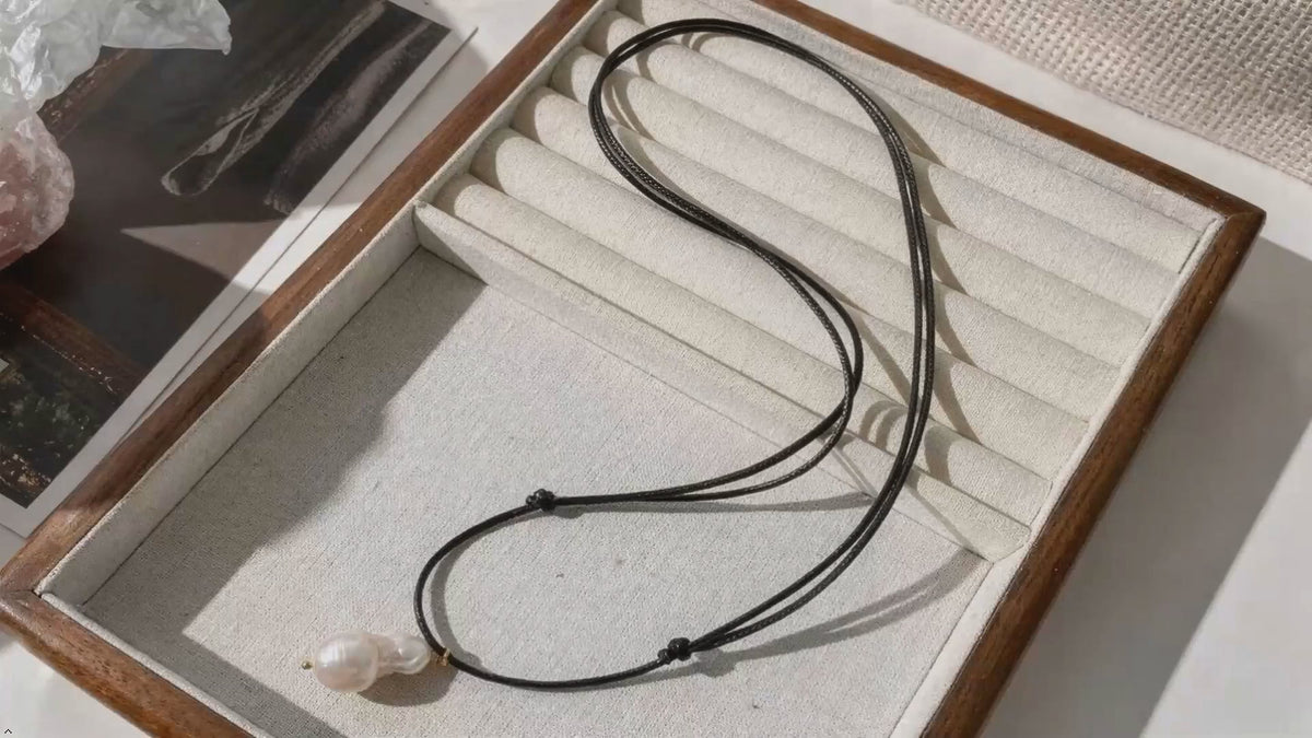 Natural Freshwater Baroque Pearl Pendant Necklace Black Rope