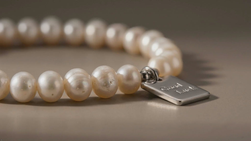 Baroque Pearl 925 Sterling Silver Heart Charm Beaded Bracelet. Color: Silver