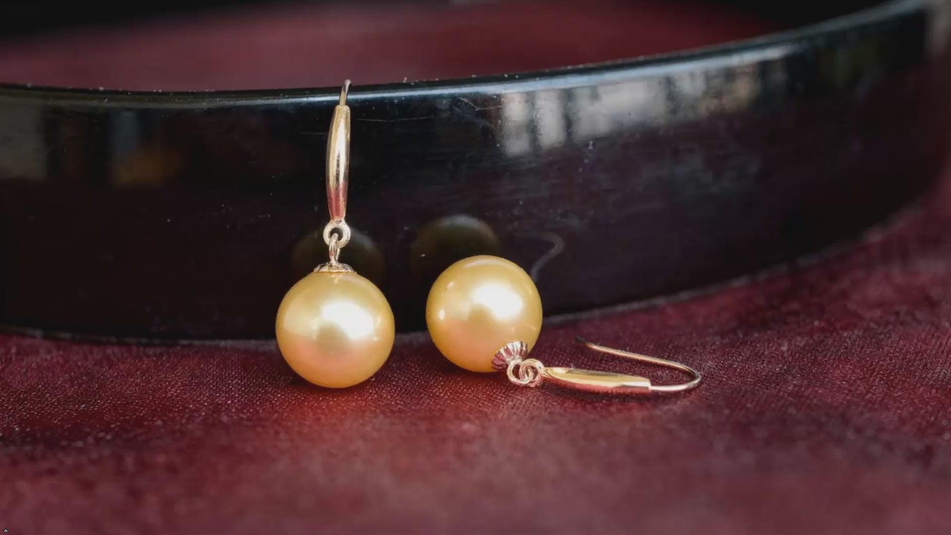 18K Gold Natural South Sea Pearl Jewelry Set, Au750 Pendant and Earrings